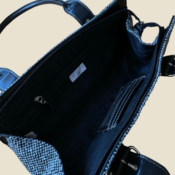 Plaid Belted Baguette - Picture 4 of 4